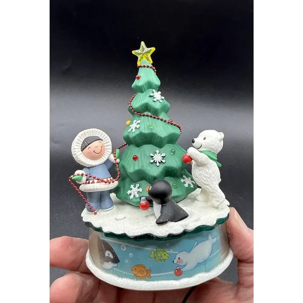 Hallmark Frosty Friends Trimming The Tree Magic Cord Ornament No Box EUC -Lo24